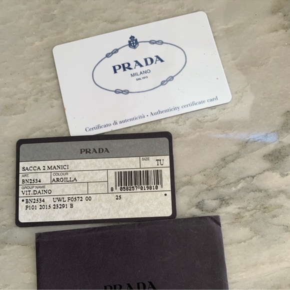 Prada Sacca - Picture 9 of 9